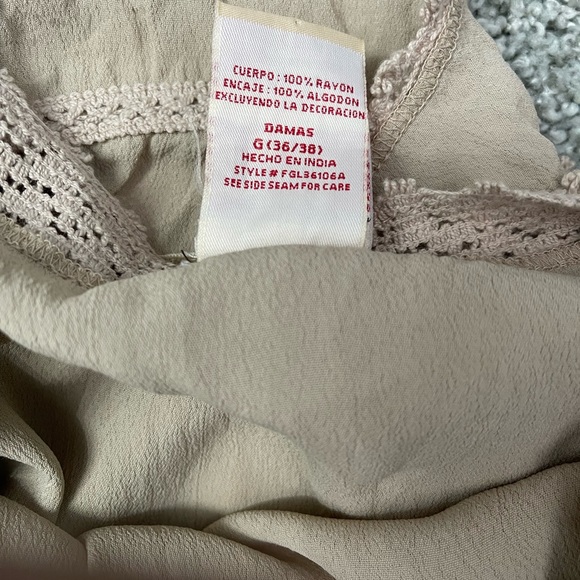 🌞Tan Crochet Trim Spaghetti Straps Slip Top    Size L - Picture 4 of 5